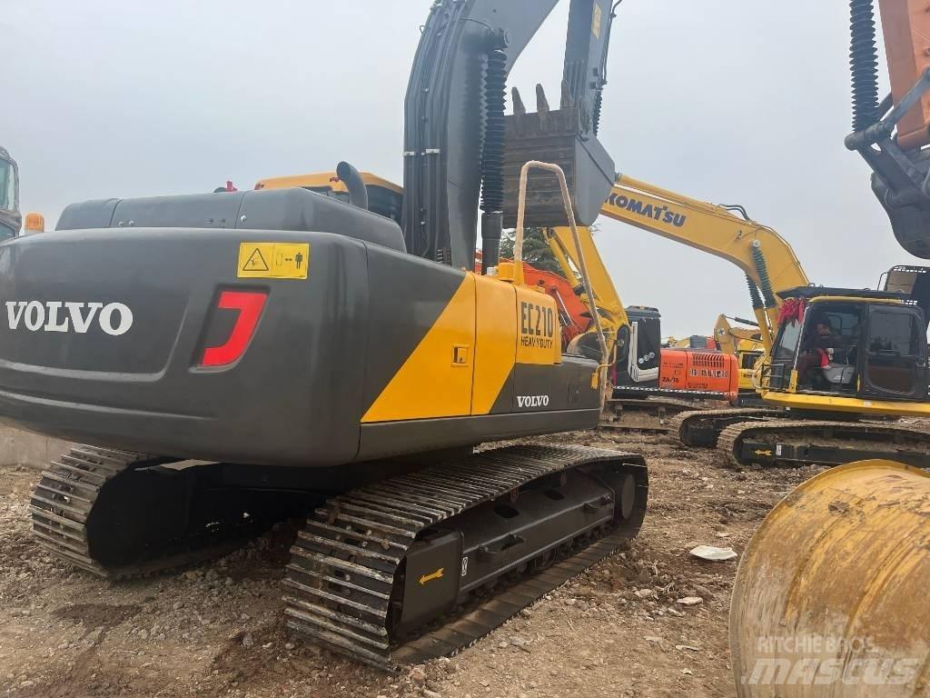 Volvo EC 210 LC Pásové rýpadlá