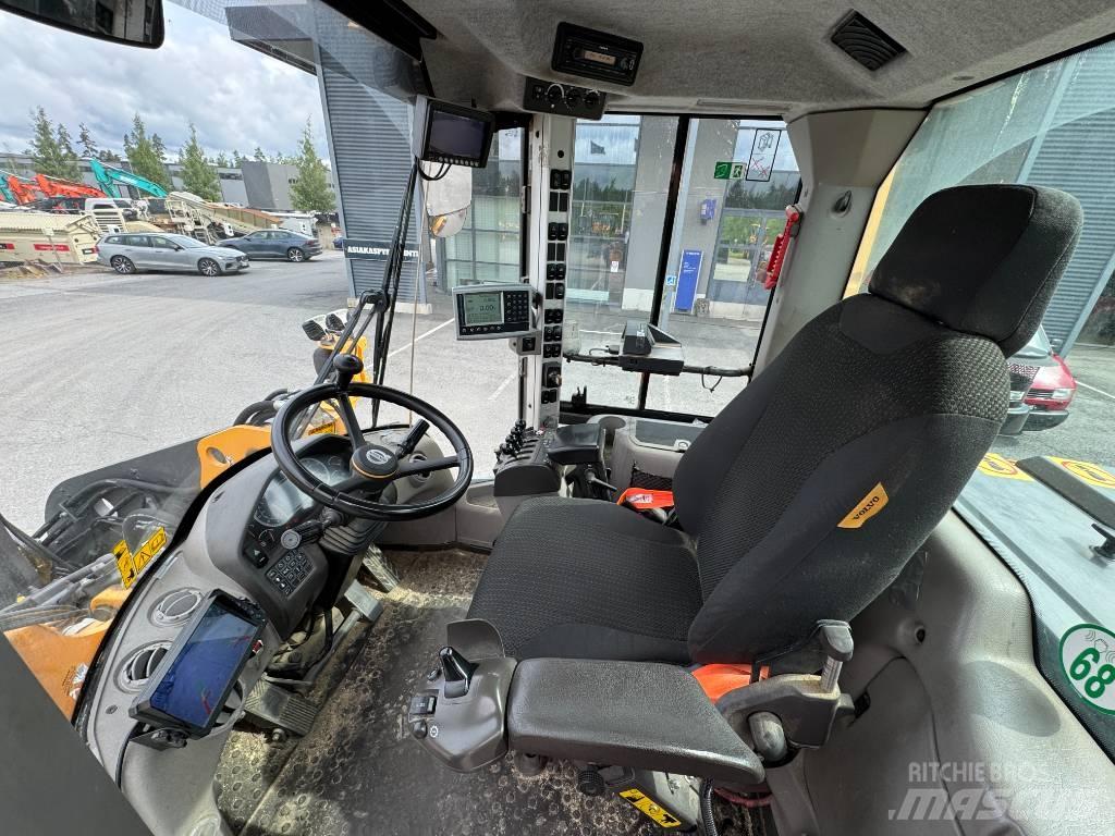Volvo L 90 H Kolesové nakladače
