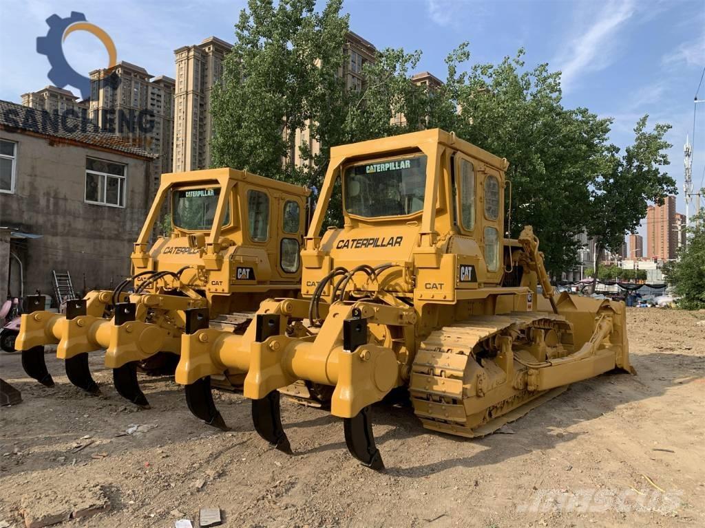 CAT D 7 G Pásové dozéry