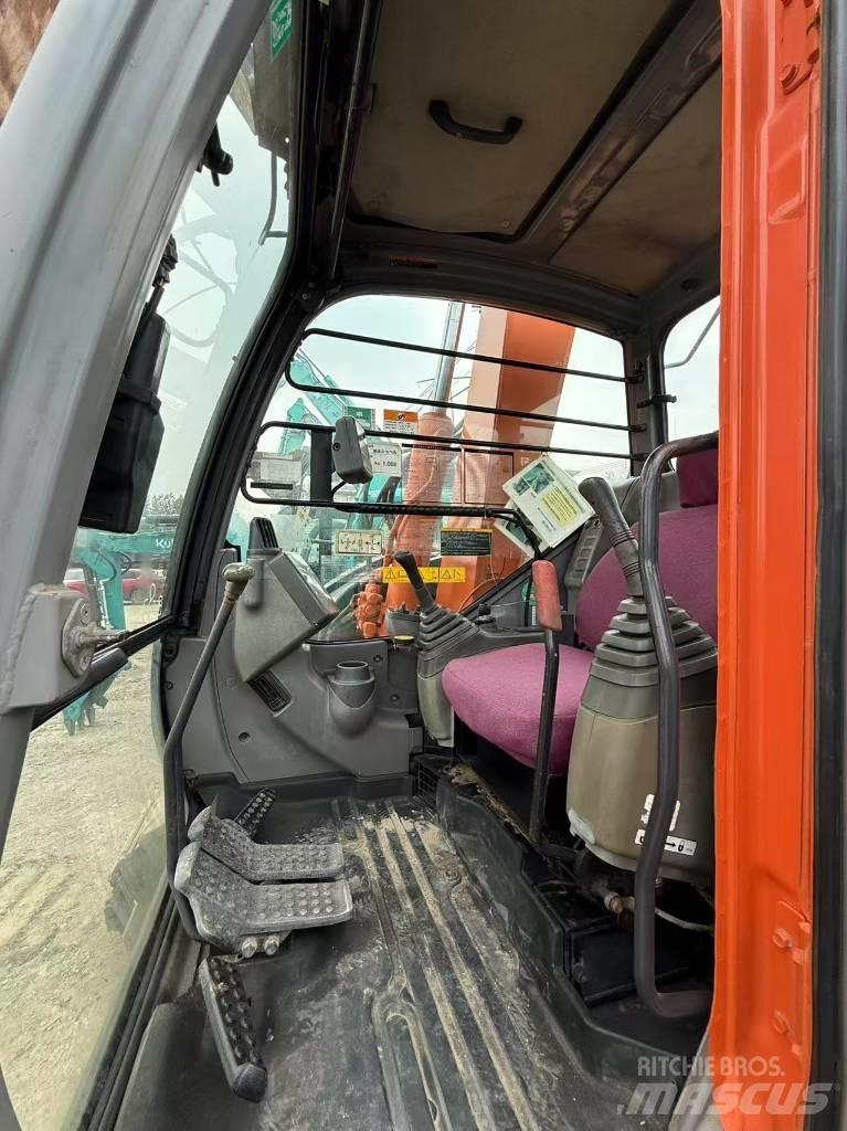 Hitachi ZX 75 US Midi rýpadlá 7 t - 12 t