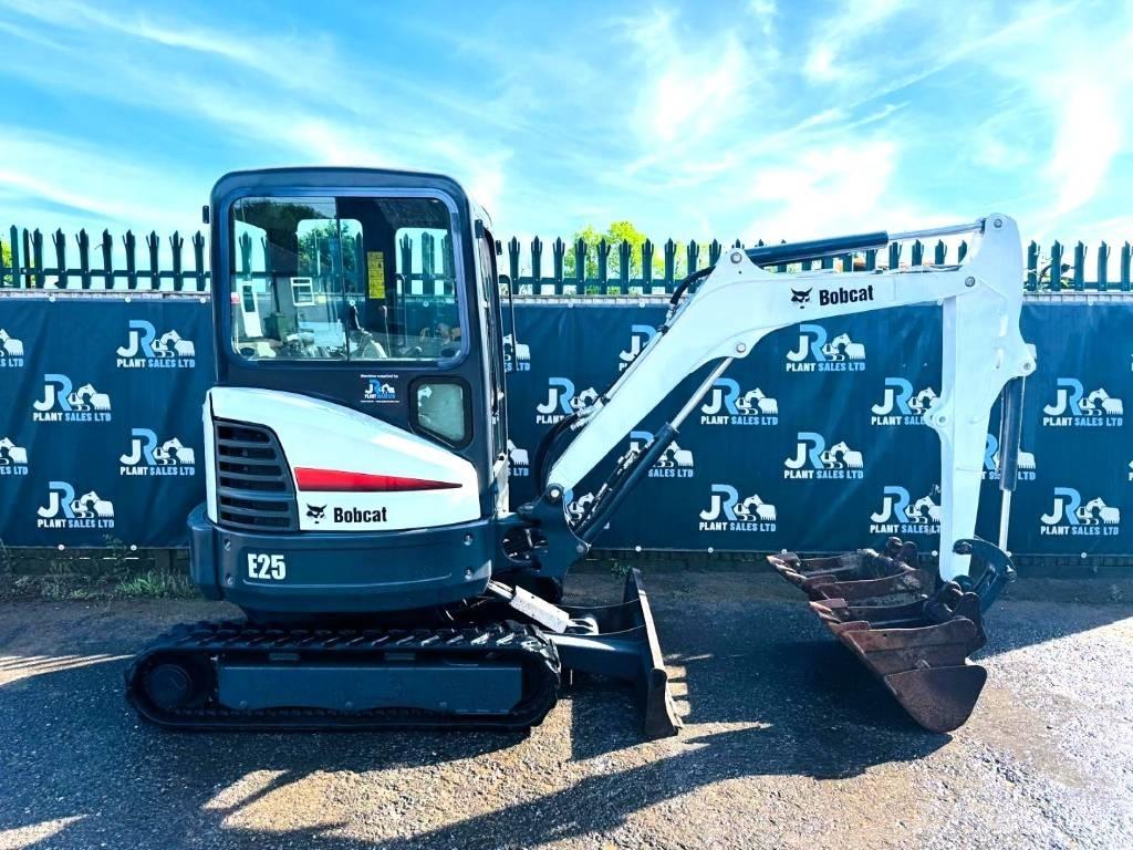 Bobcat E 25 Mini rýpadlá < 7t