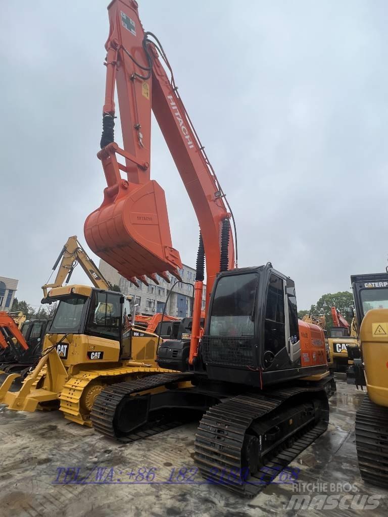 Hitachi ZX200 Pásové rýpadlá