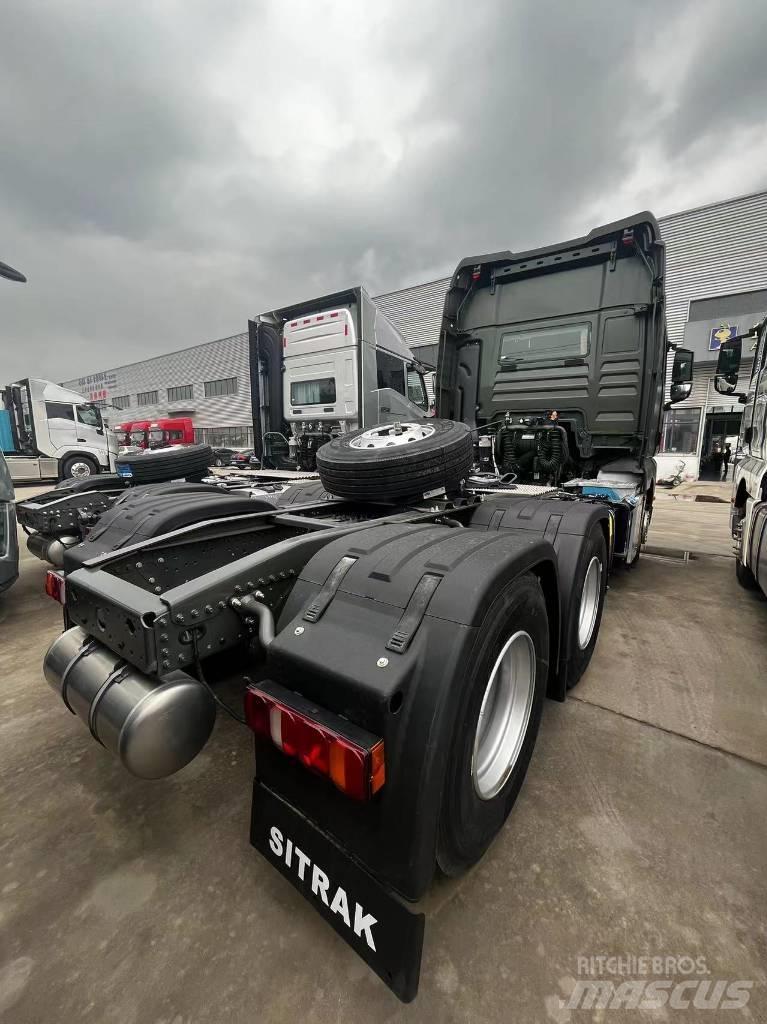 Sinotruk C9H Ťahače