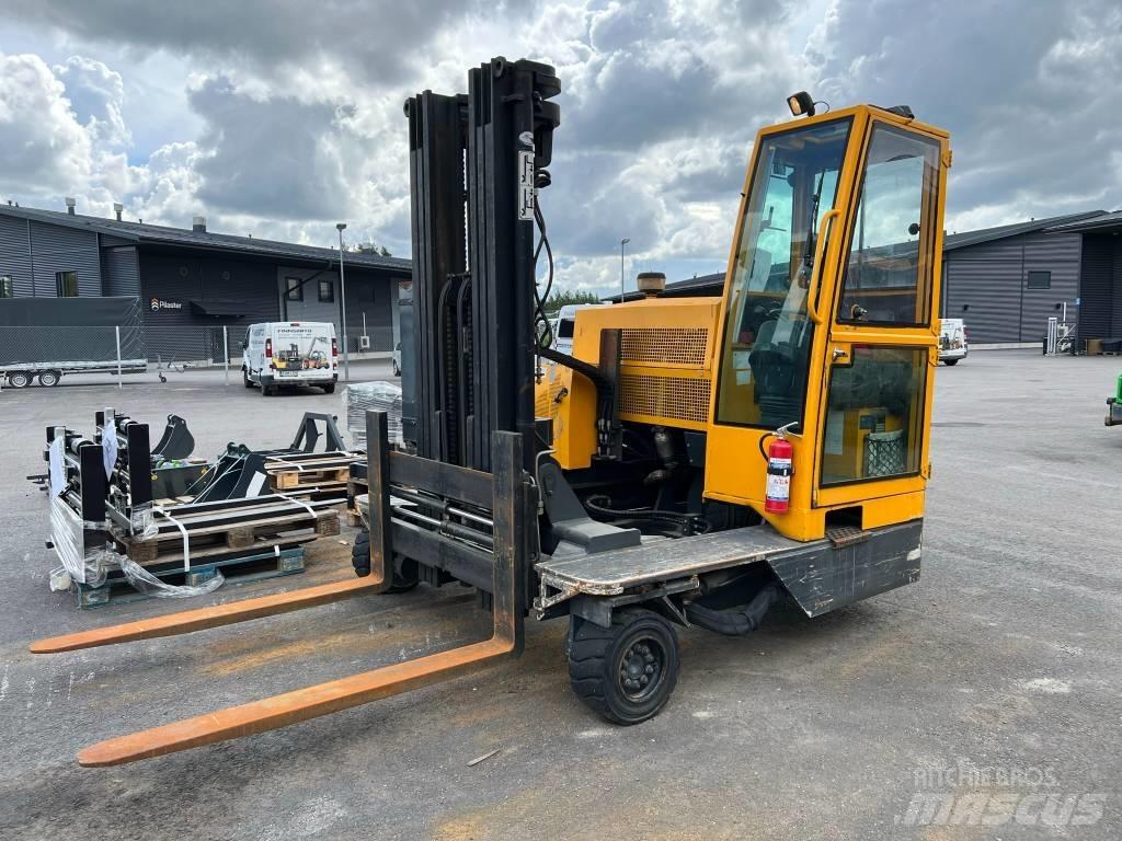 Transmanut T30 Bočný vysokozdvižný vozík