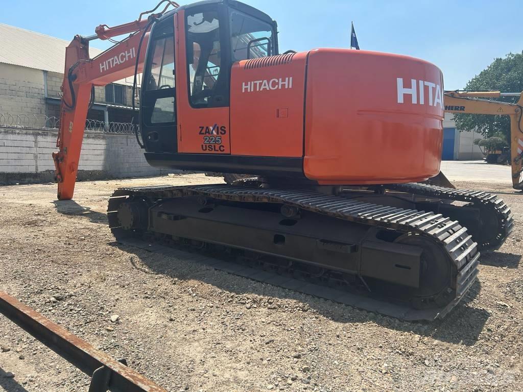 Hitachi ZX 225 Pásové rýpadlá