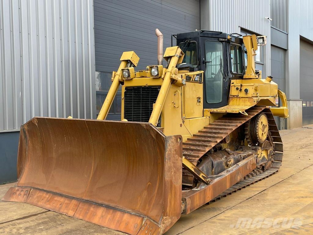 CAT D6T XL Pásové dozéry