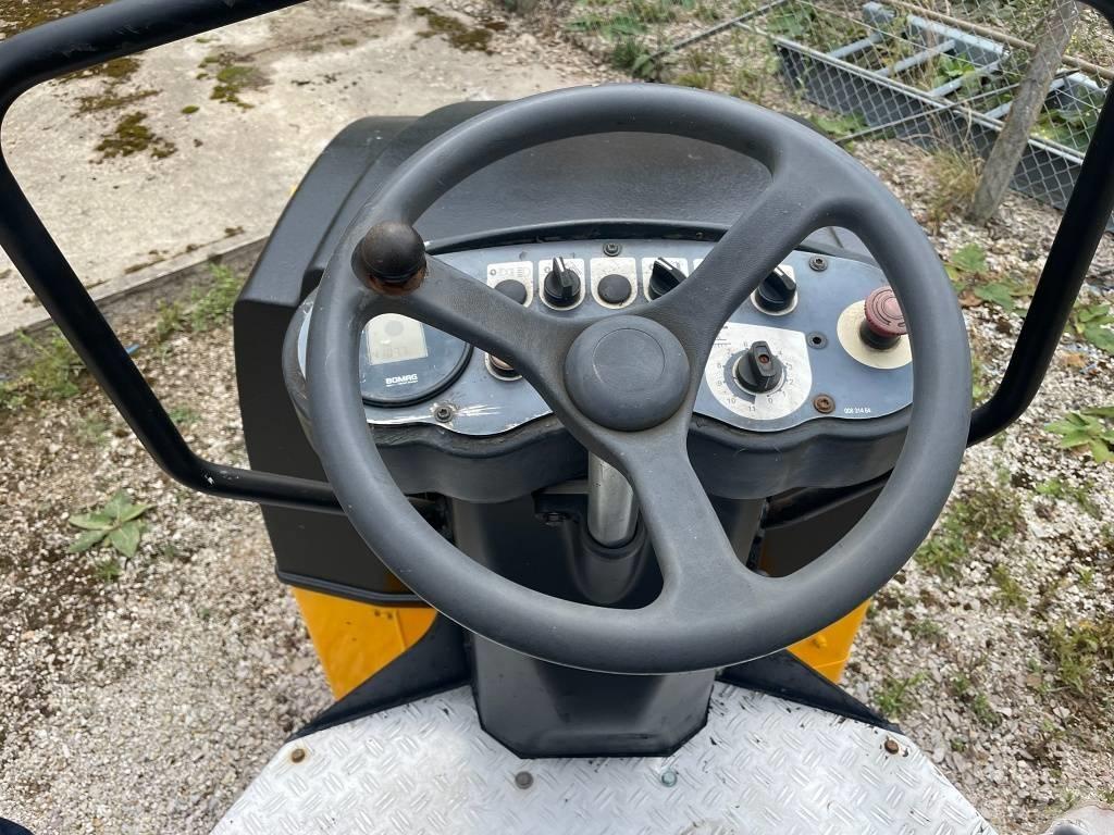 Bomag BW 120 AD-4 Tandemové valce