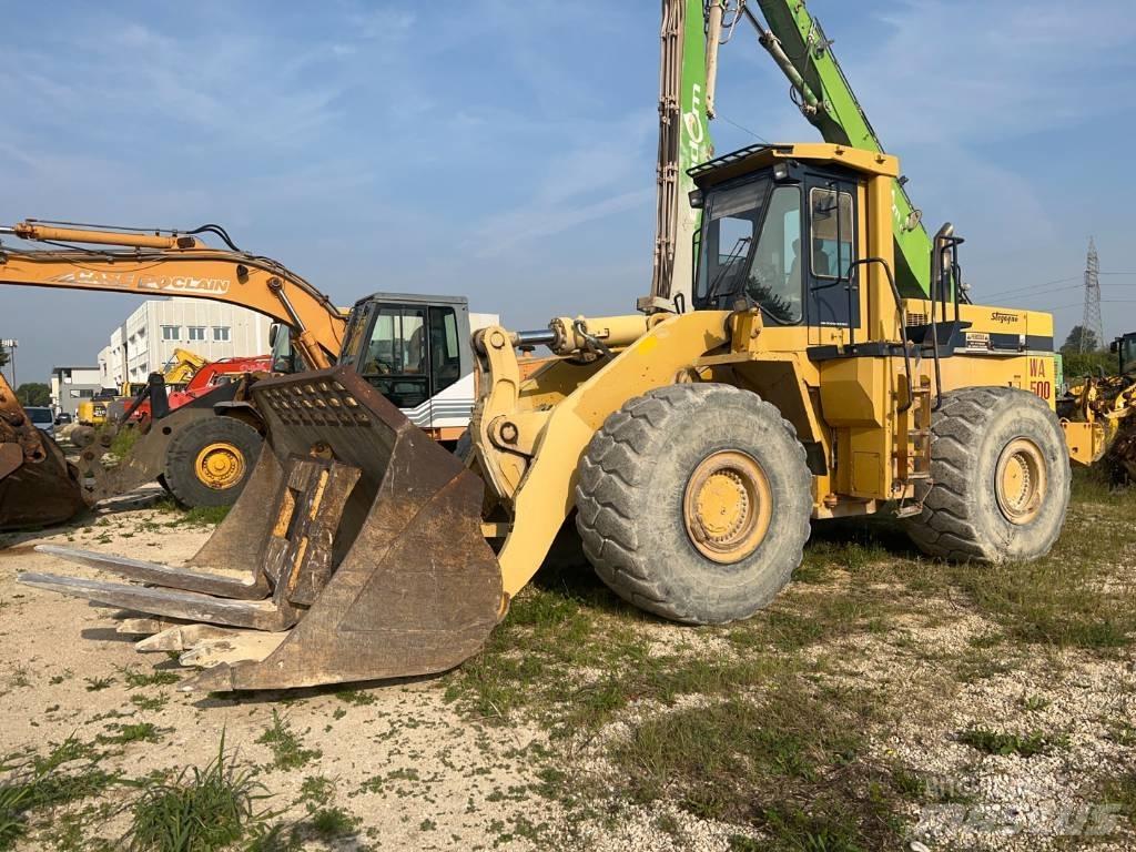 Komatsu WA 500-1 Kolesové nakladače