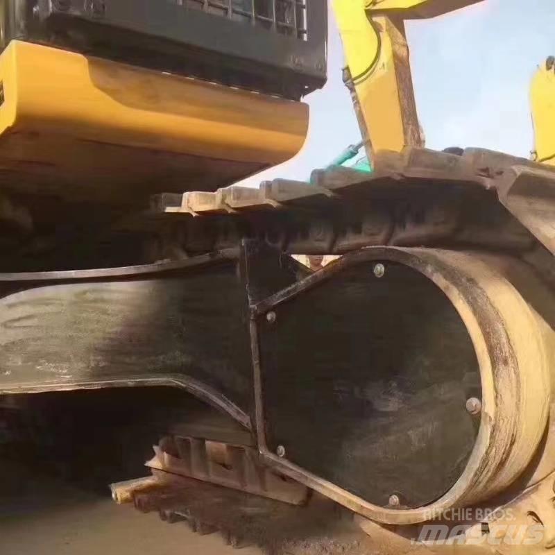 CAT 340 Pásové rýpadlá