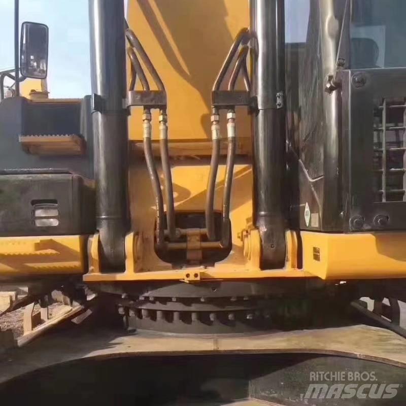 CAT 340 Pásové rýpadlá
