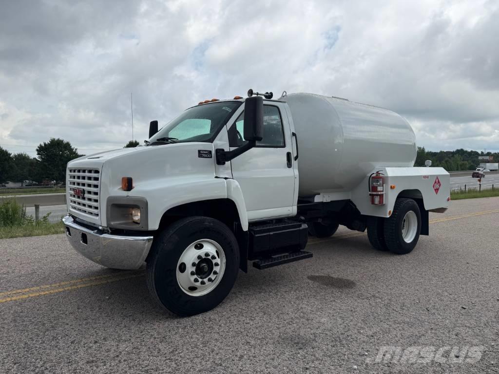 GMC C7500 Cisternové nákladné vozidlá