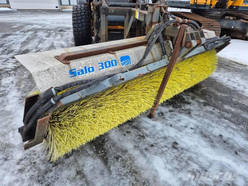 Salo 300 Avoharja Zametacie kefy