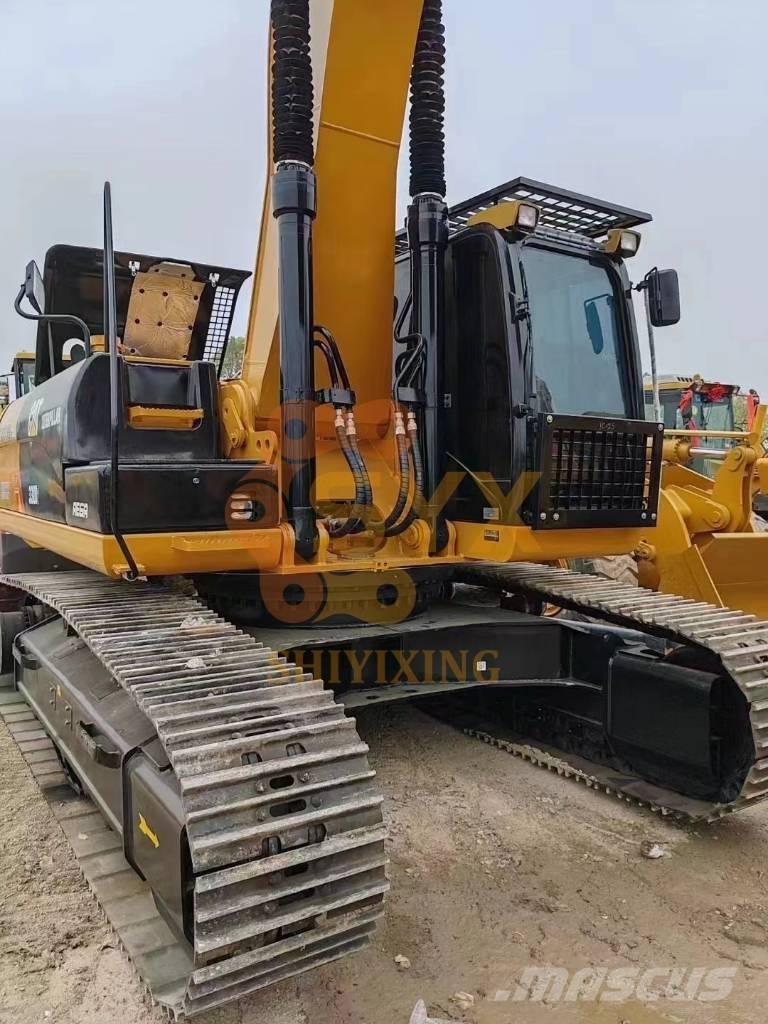 CAT 330D Pásové rýpadlá