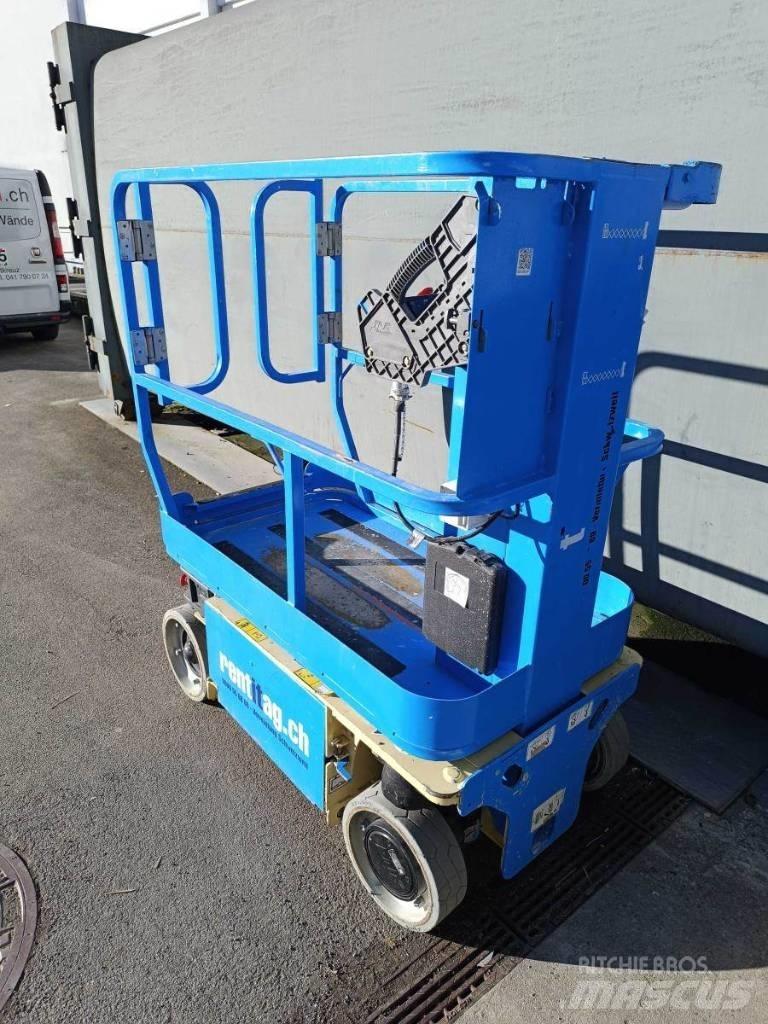 JLG 1230 ES Vertikálne stĺpové výťahy