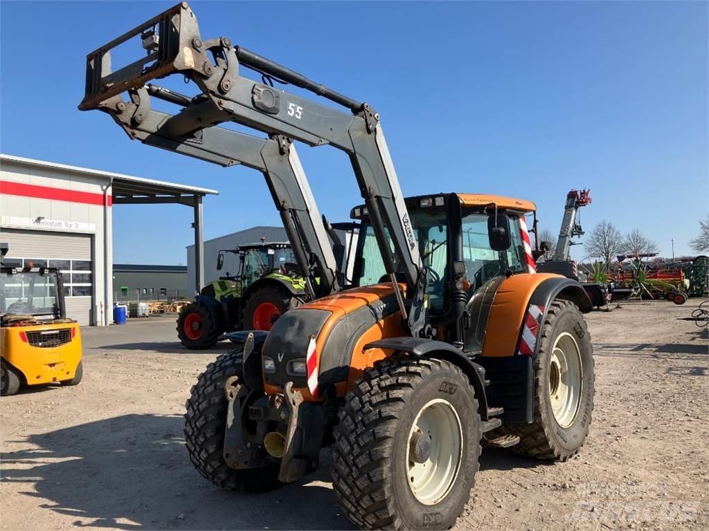 Valtra N122 Direct Traktory