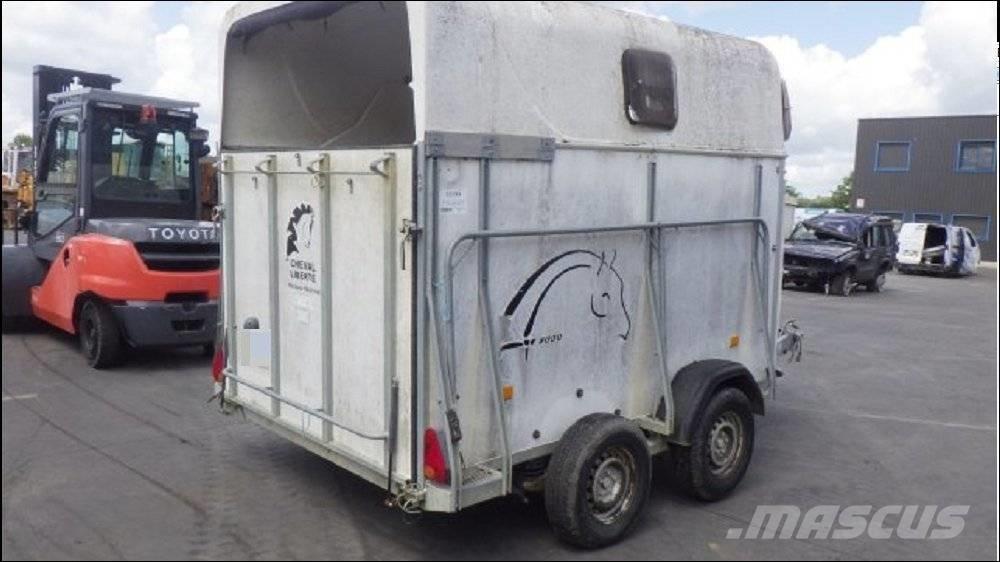 Cheval LIBER 4000 Prívesy na prepravu zvierat