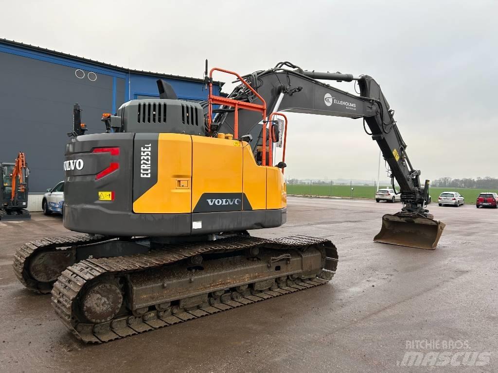 Volvo ECR 235 E Pásové rýpadlá