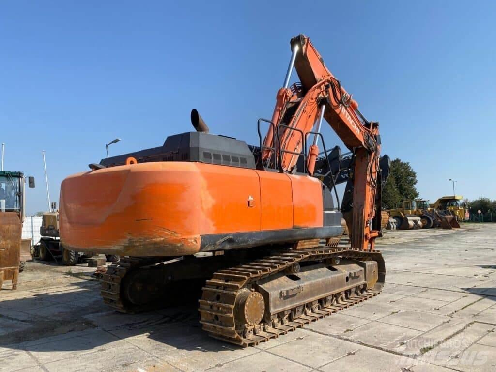 Hitachi ZX350LC-6 Pásové rýpadlá