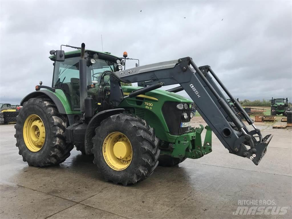 John Deere 7930 Traktory