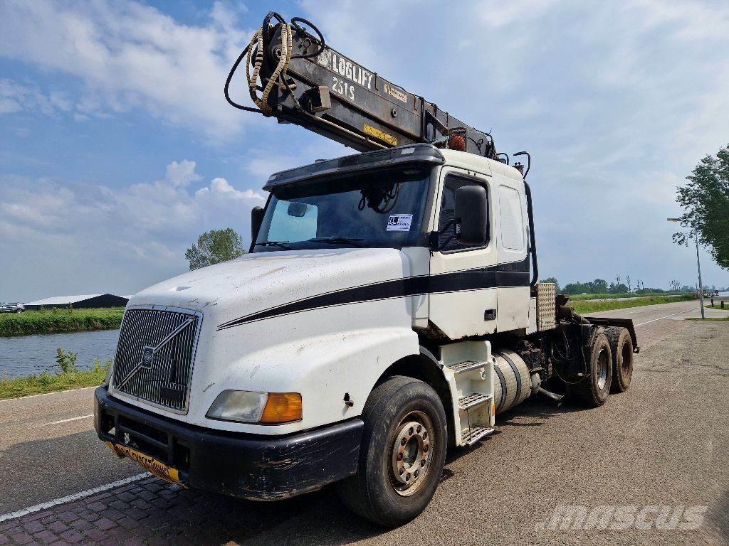 Volvo NH12.460 Ťahače