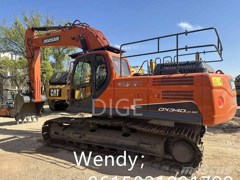 Doosan DX 340 Midi rýpadlá 7 t - 12 t