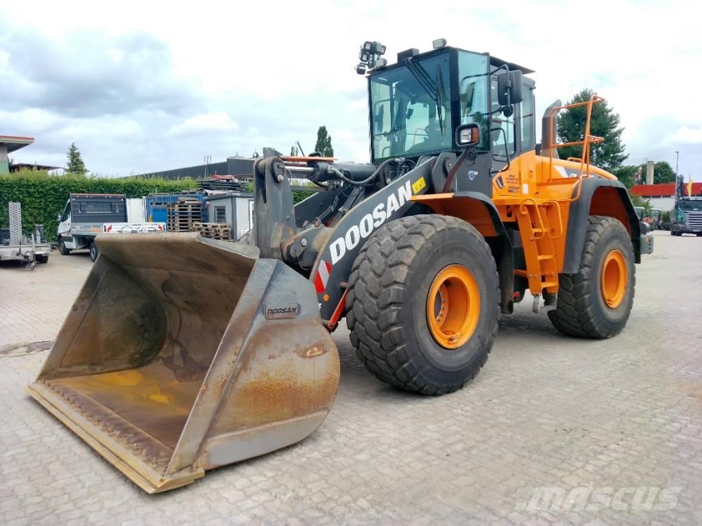 Doosan DL420 -5CVT Kolesové nakladače