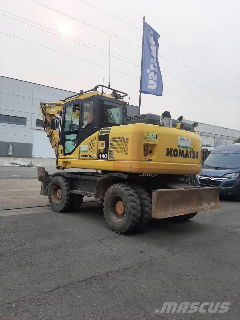 Komatsu PW 140-7 Kolesové rýpadlá