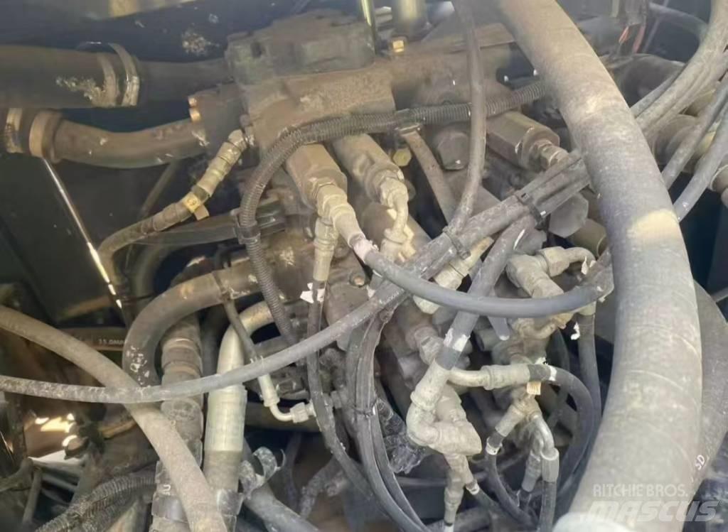 Sumitomo SH240LC Pásové rýpadlá