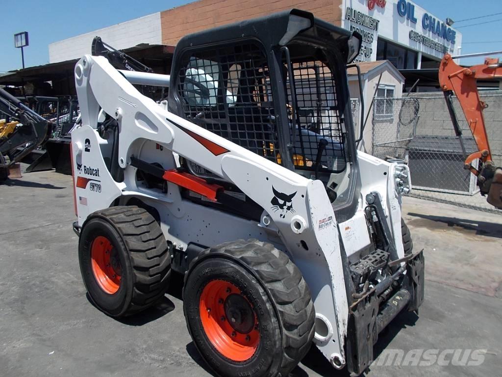Bobcat S770 Šmykom riadené nakladače