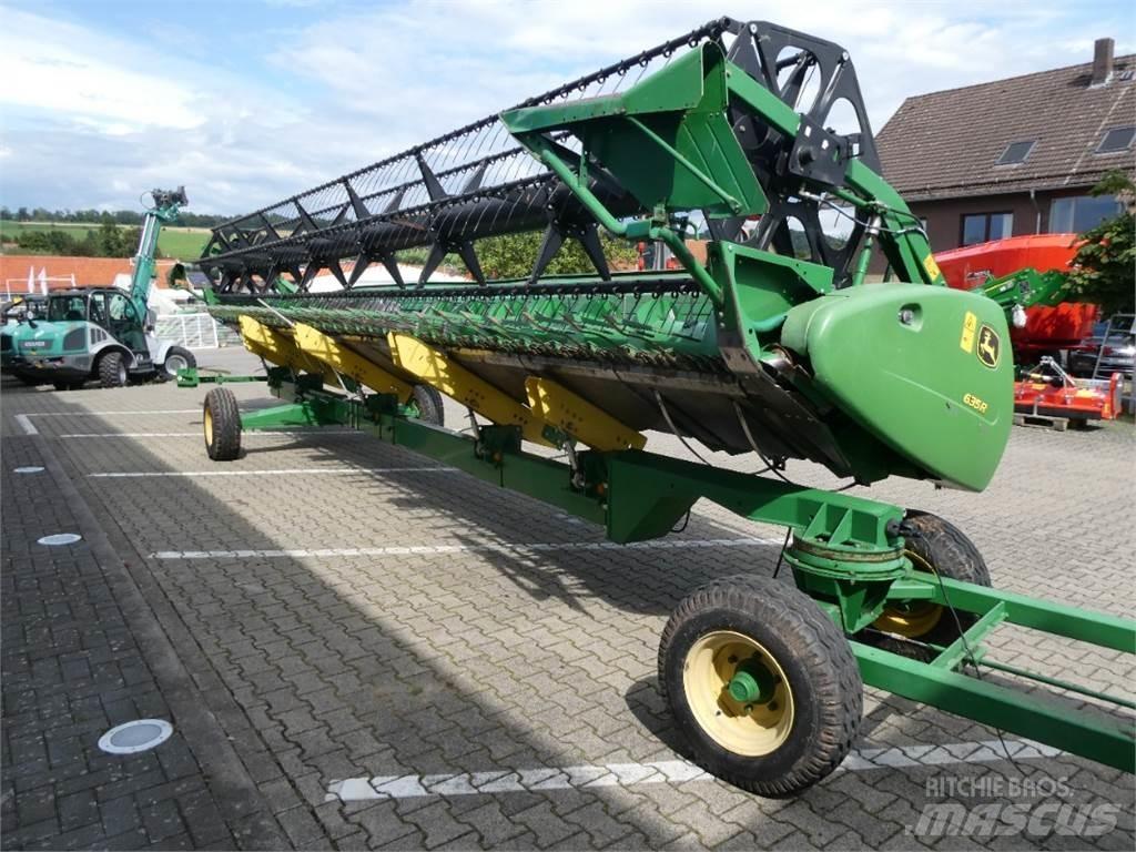 John Deere 635R Žatevné hlavy