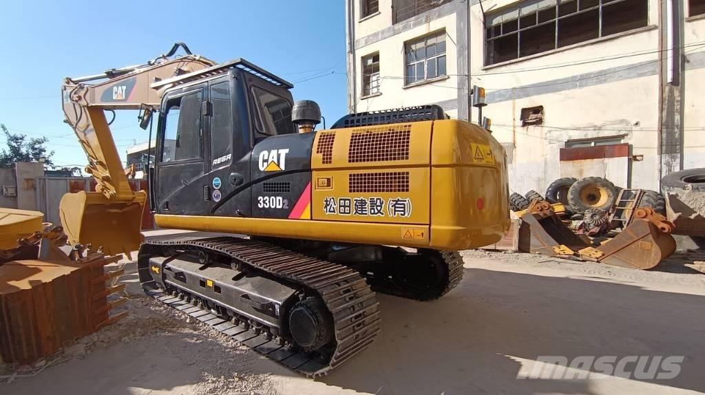 CAT 330 Pásové rýpadlá