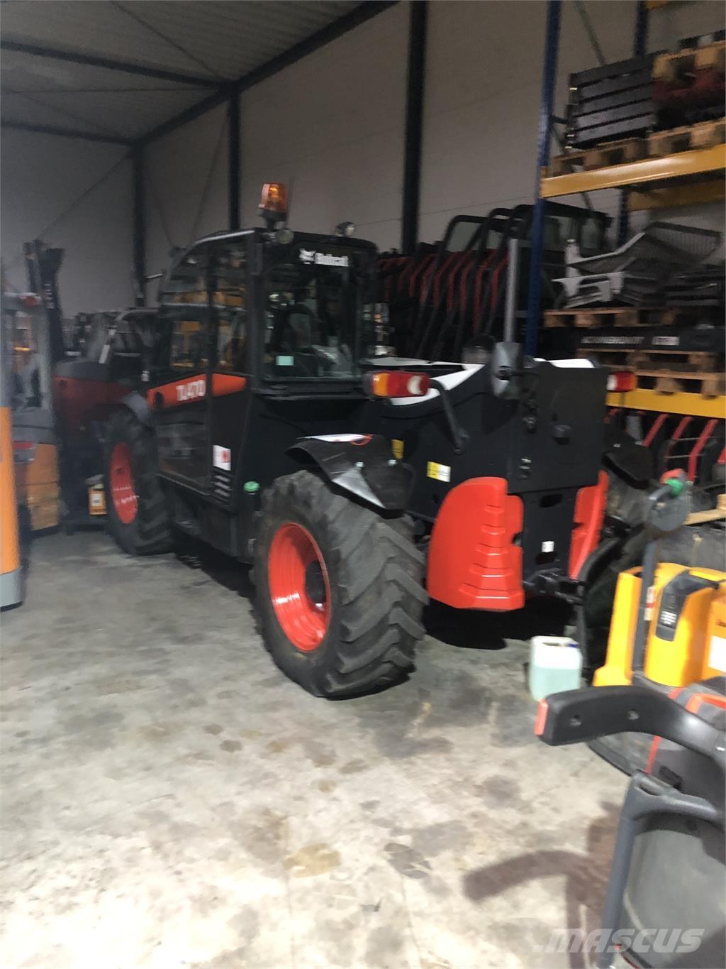 Bobcat TL470 Teleskopické manipulátory