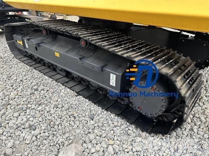 Komatsu PC 210-8 Pásové rýpadlá