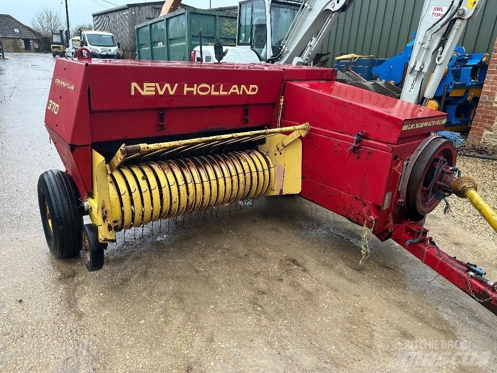 New Holland 370 Lisy na hranaté balíky