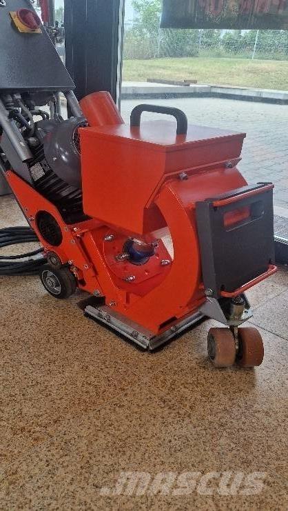 Husqvarna BS210E Stavebníctvo - ostatné