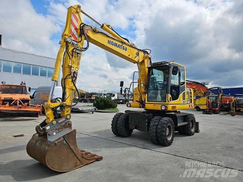 Komatsu PW 148-8 Kolesové rýpadlá
