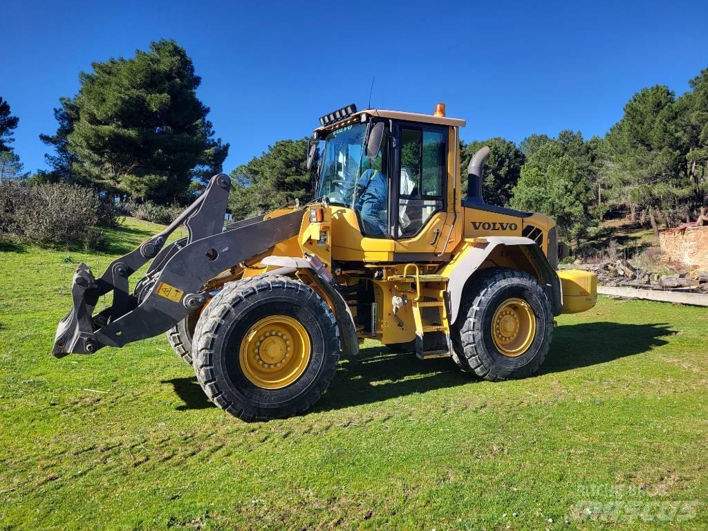 Volvo L90f Kolesové nakladače
