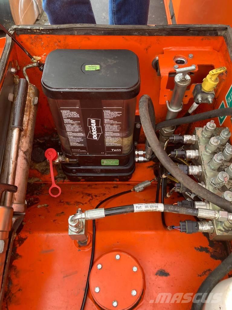 Doosan DA 30 Kĺbové nákladné autá