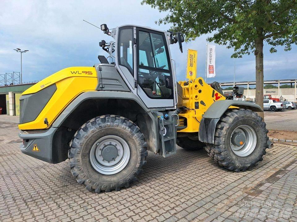 Wacker Neuson WL 95 Kolesové nakladače