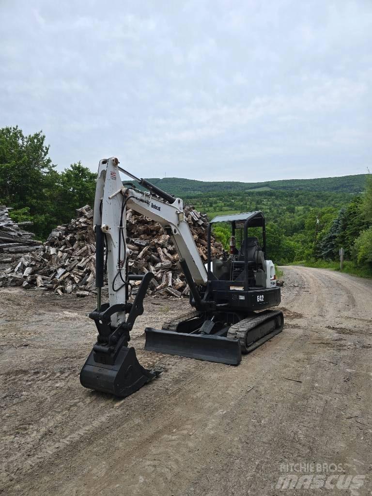 Bobcat E 42 Mini rýpadlá < 7t