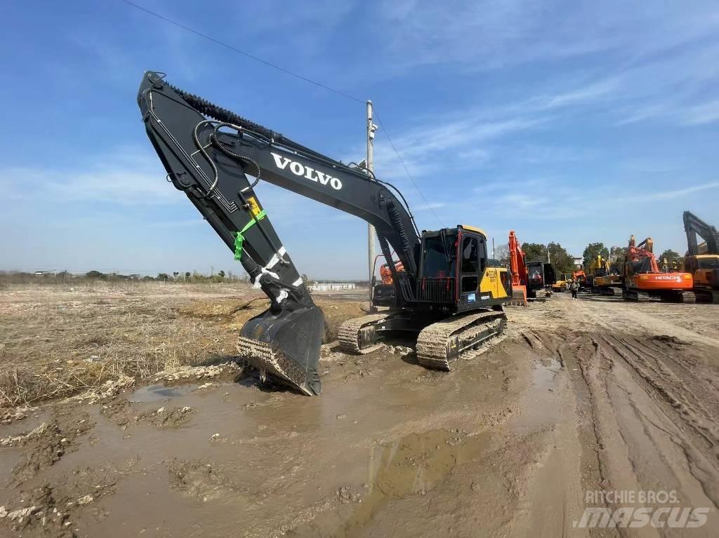Volvo EC 210 Pásové rýpadlá