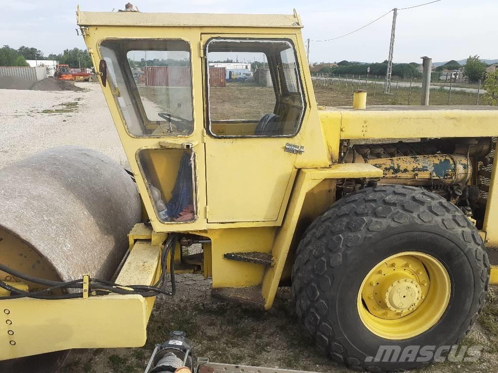 Bomag BW 212 D Pôdne kompaktory