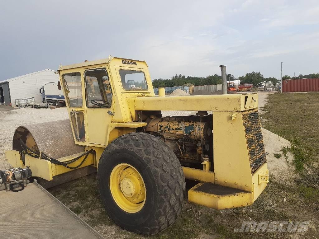 Bomag BW 212 D Pôdne kompaktory