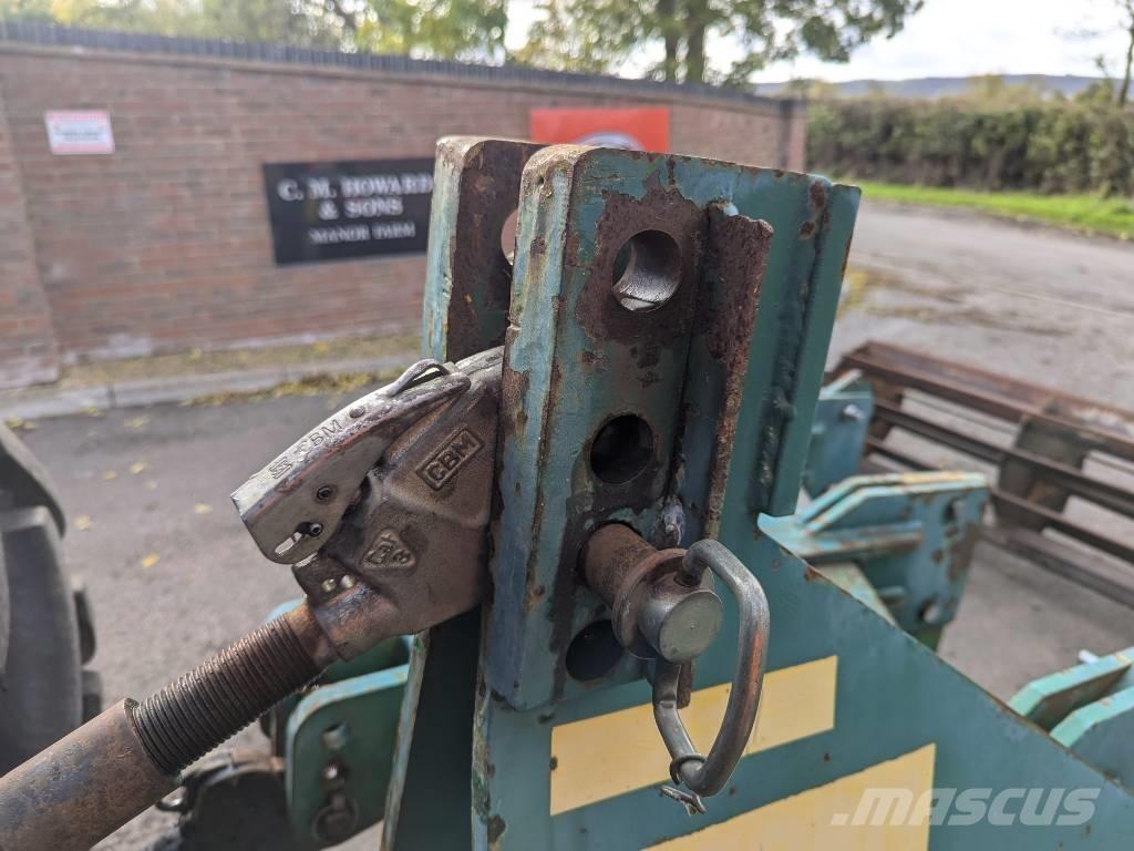 Cousins VFORM Kultivátory