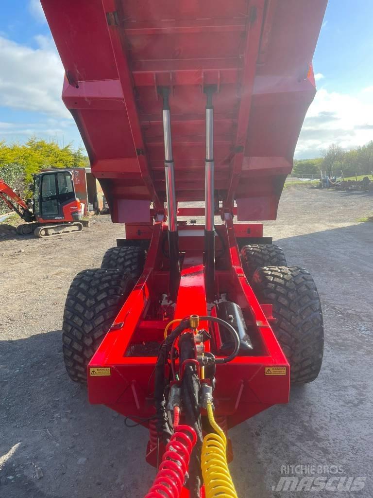 Redrock 18T Dumper Ďalšie poľnohospodárske stroje