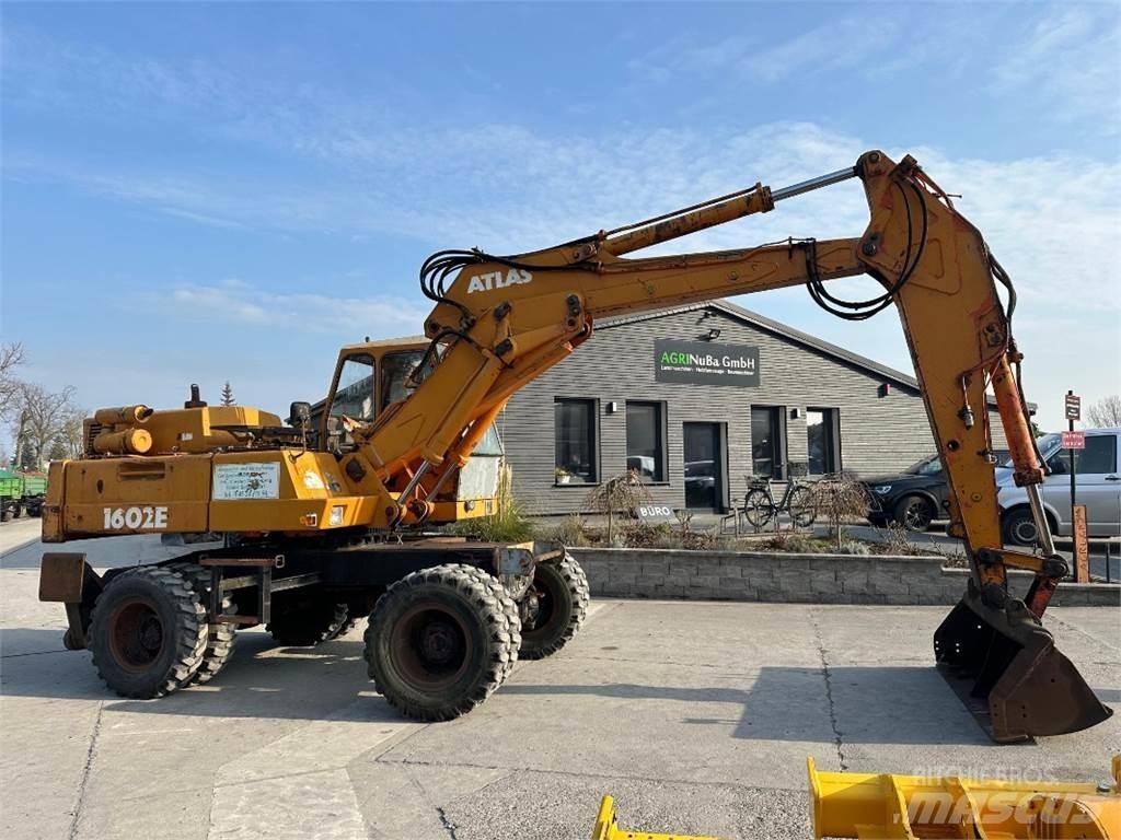 Atlas 1602E Kolesové rýpadlá