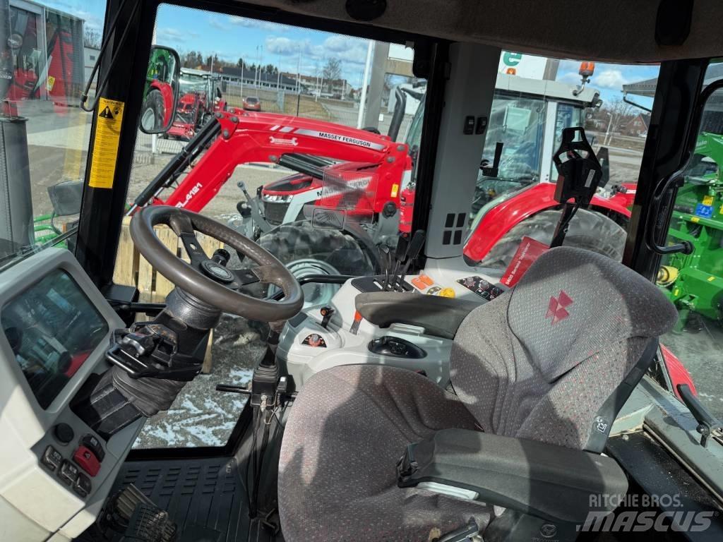 Massey Ferguson 5470 Traktory