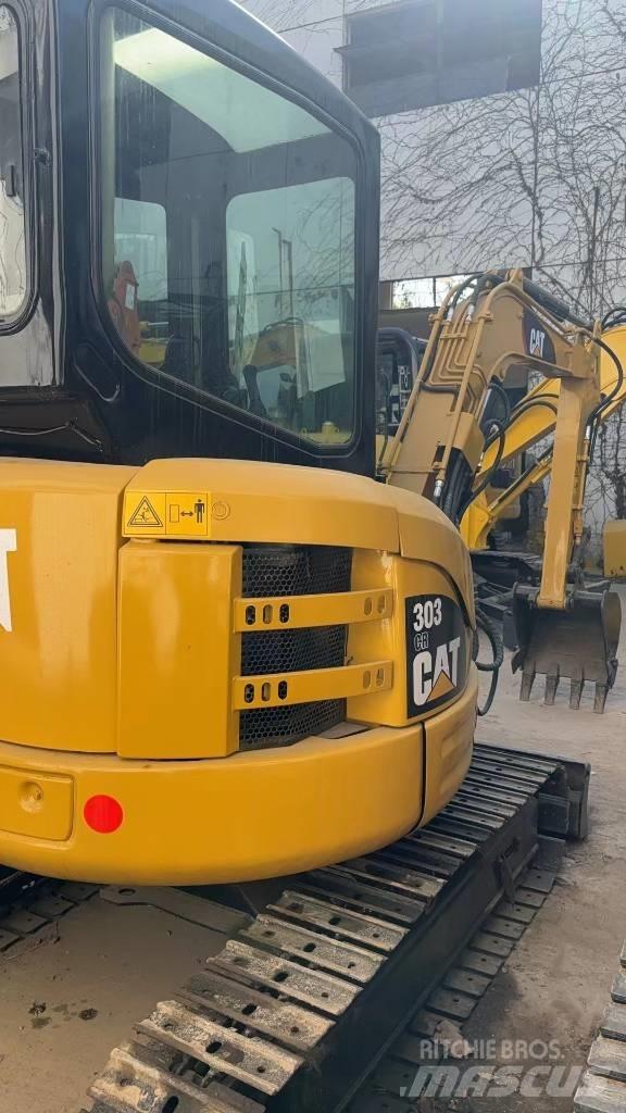 CAT 303.5 Mini rýpadlá < 7t
