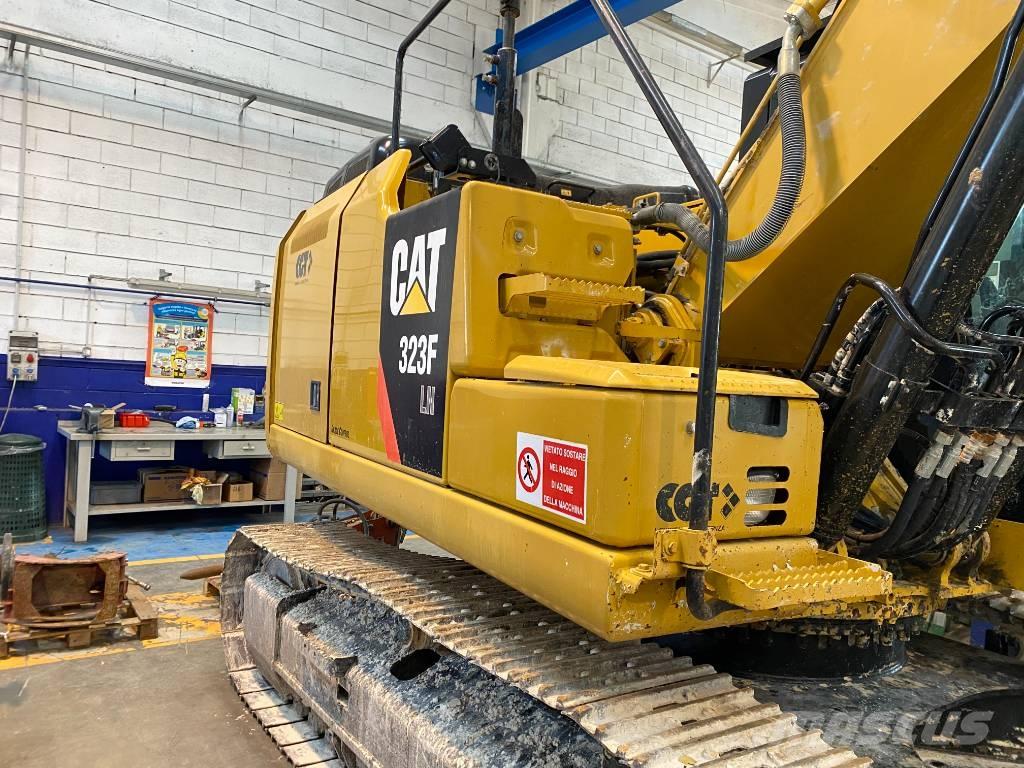 CAT 323F LN Pásové rýpadlá
