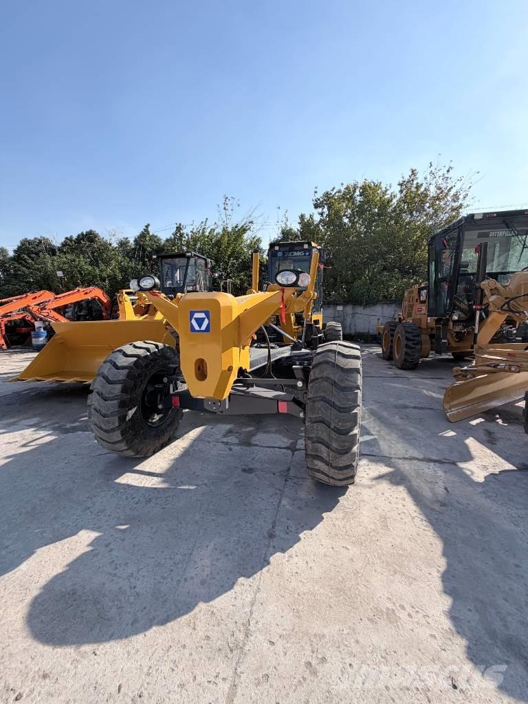 XCMG GR 2153 Grejdery